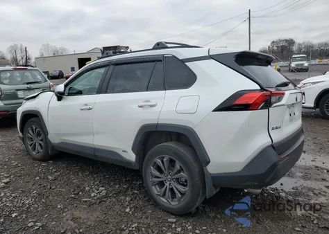 2024 Toyota Rav4 Xle Premium z USA, uszkodzony, nr VIN 2T3B6RFV3RW056411